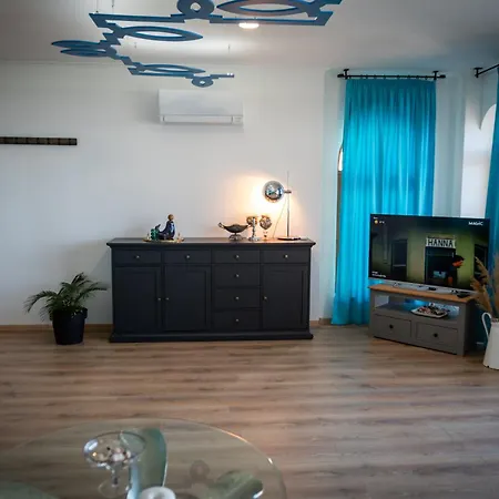 Queen's Penthouse Balchik