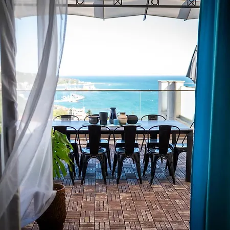 Queen's Penthouse شقة