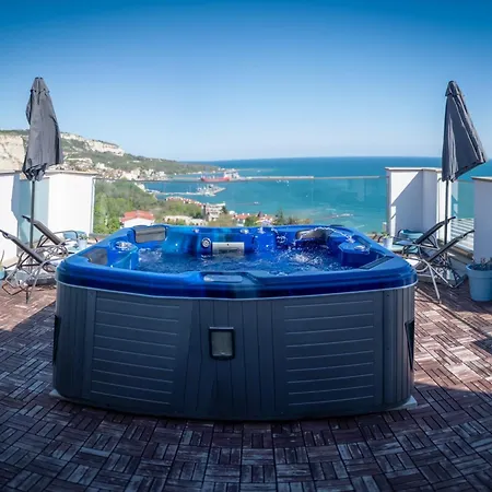 شقة Queen's Penthouse