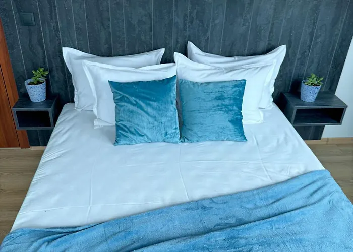 Апартаменти Queen's Penthouse Балчик