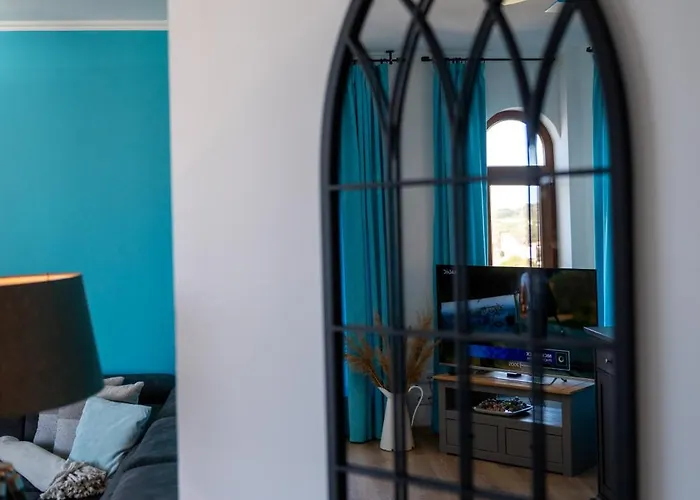 Апартаменти Queen's Penthouse Балчик