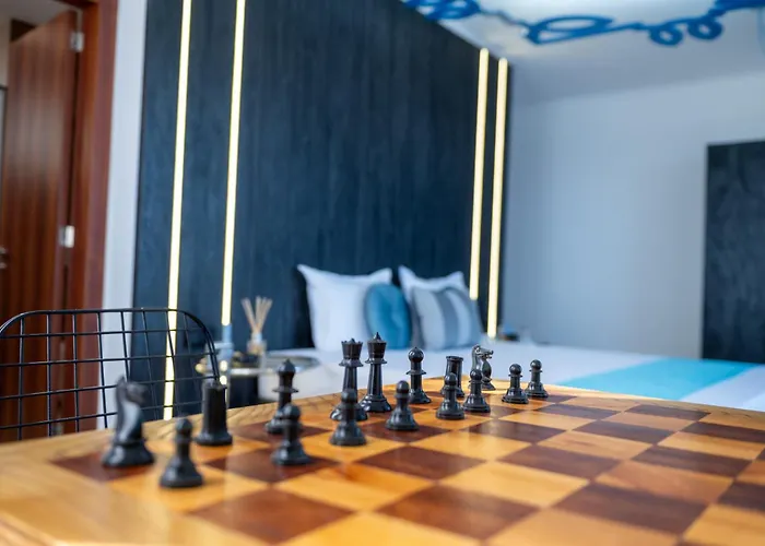 Апартаменти Queen's Penthouse *