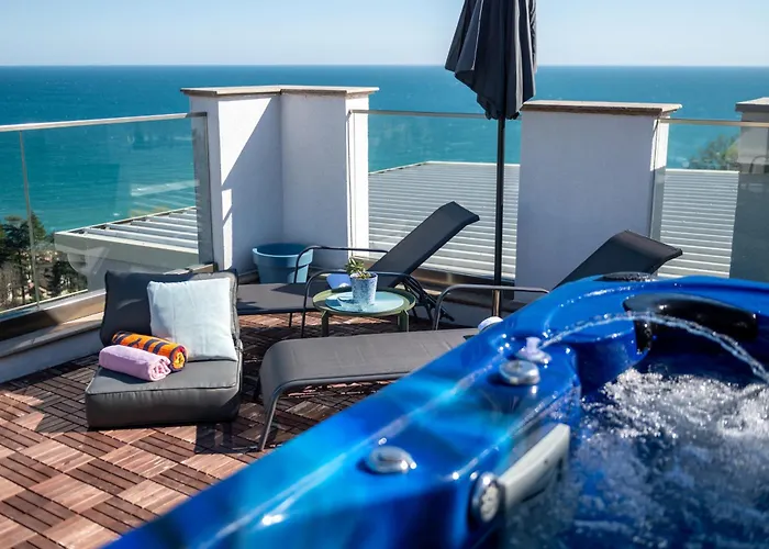 Queen's Penthouse Апартаменти