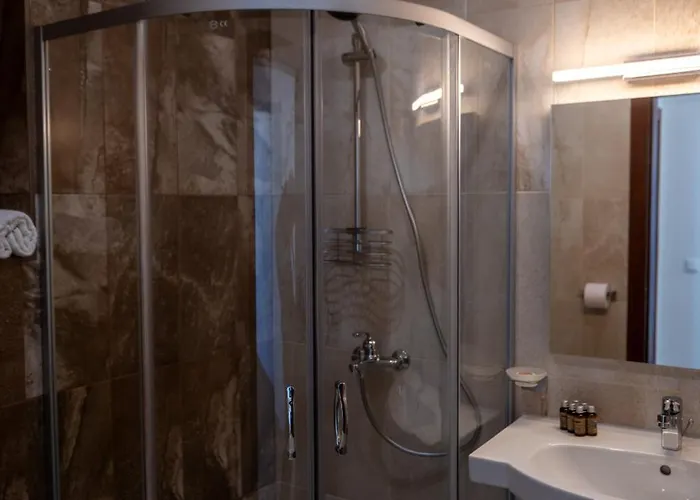 Queen's Penthouse Апартаменти *