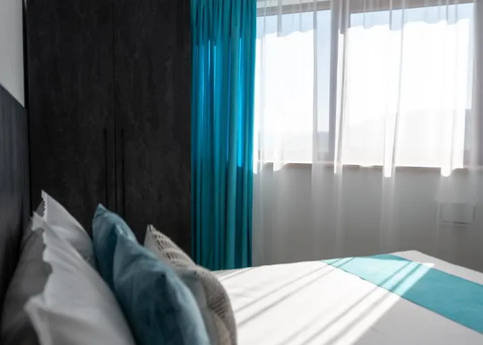 Апартаменти Queen's Penthouse *