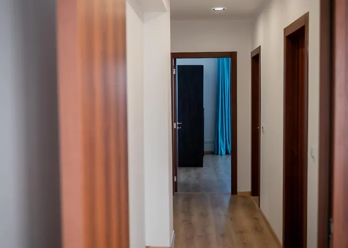 Queen's Penthouse Апартаменти *