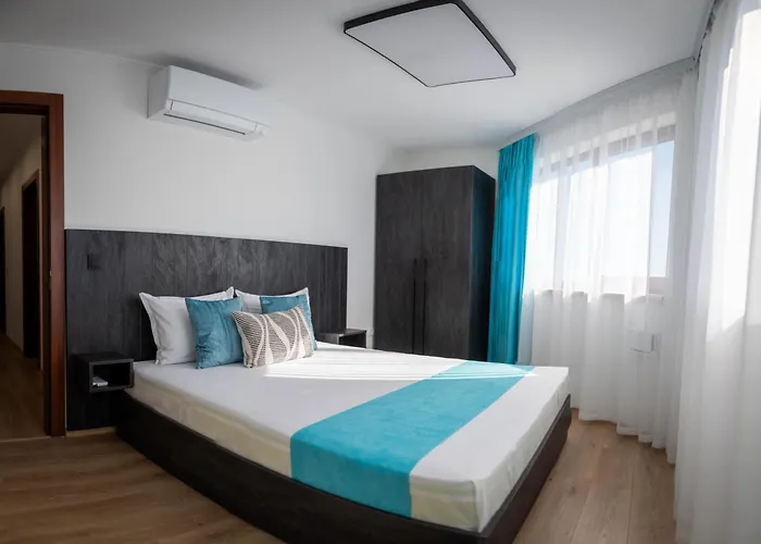 Queen's Penthouse Апартаменти