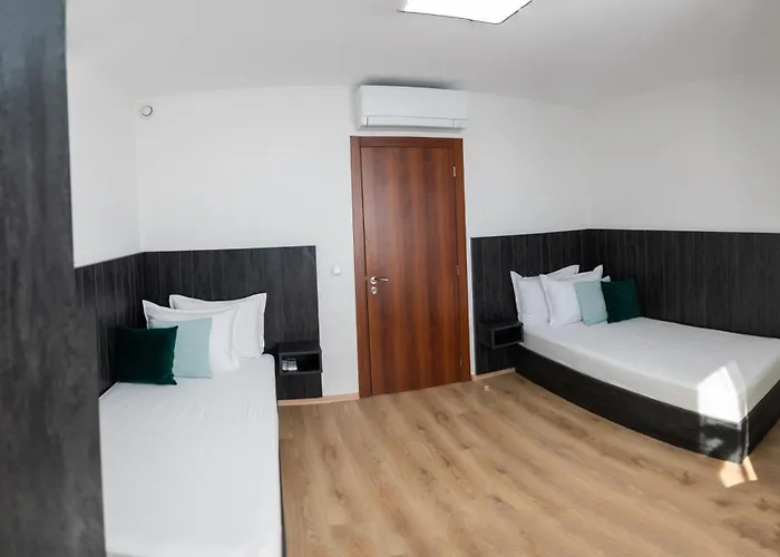 Queen's Penthouse Апартаменти Балчик